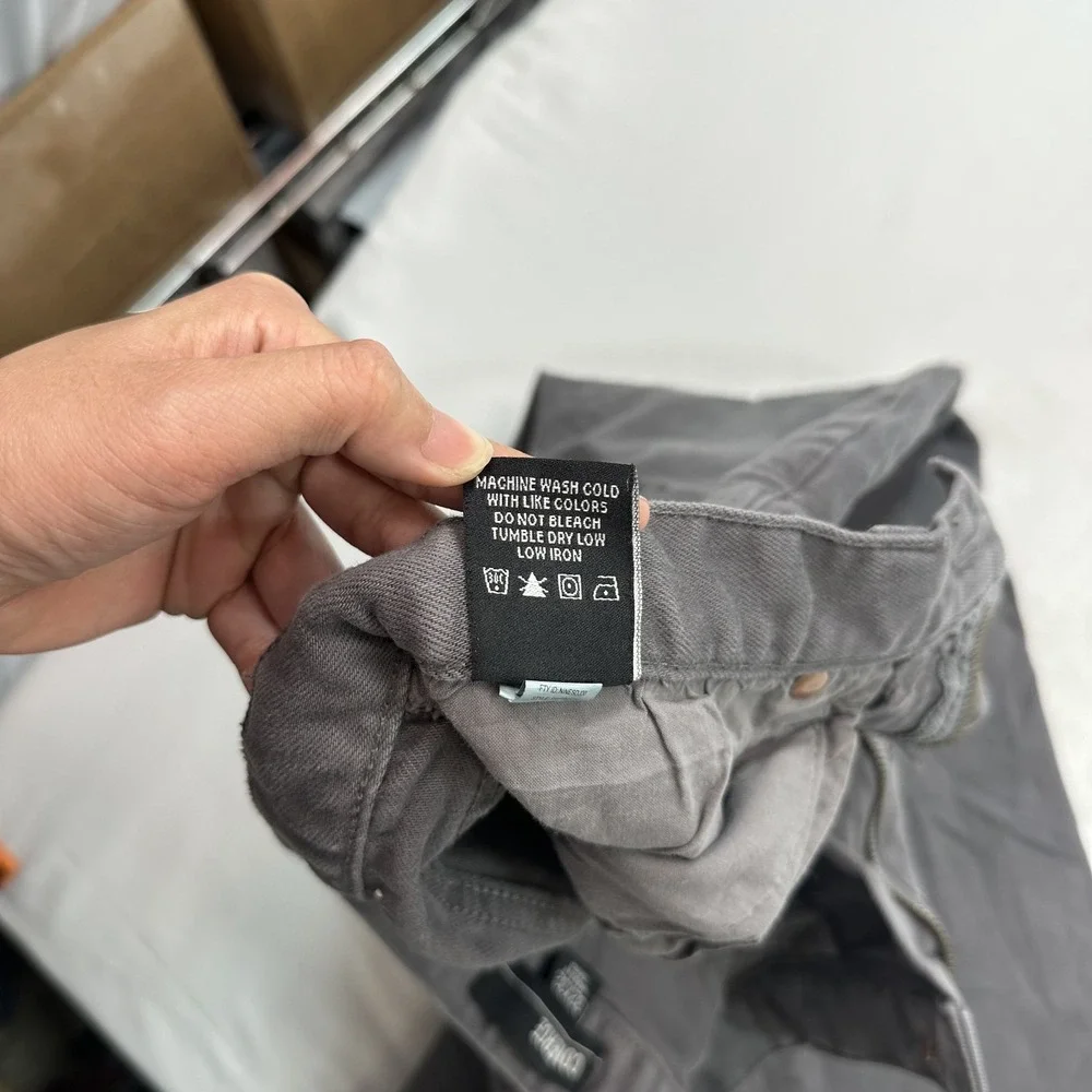 Commerce Men's Gray Straight Leg Chino Pants Jeans Work Casual Sz 32x32 fit32x31